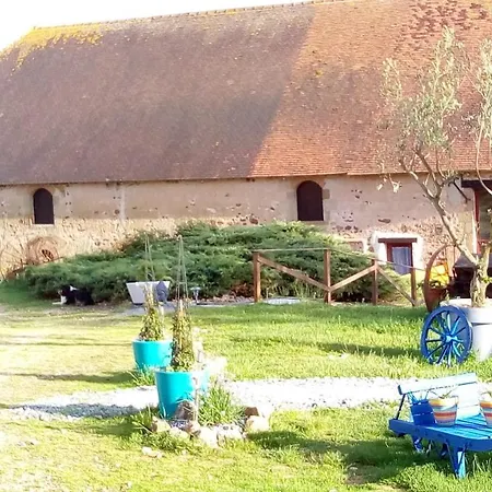 Frühstückspension Domaine De La Madeleine Ygrande